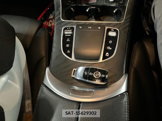 Mercedes Benz C-CLASS 2021-06 8053511-15