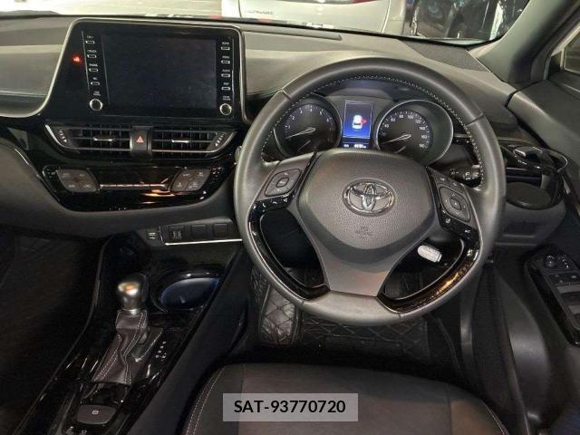 Toyota C-HR 2023-02 8053327-7