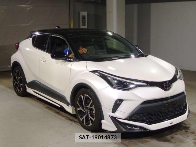 Toyota C-HR 2020-12 8053333-3