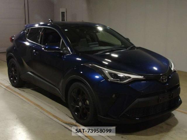 Toyota C-HR 2021-04 8053348-3