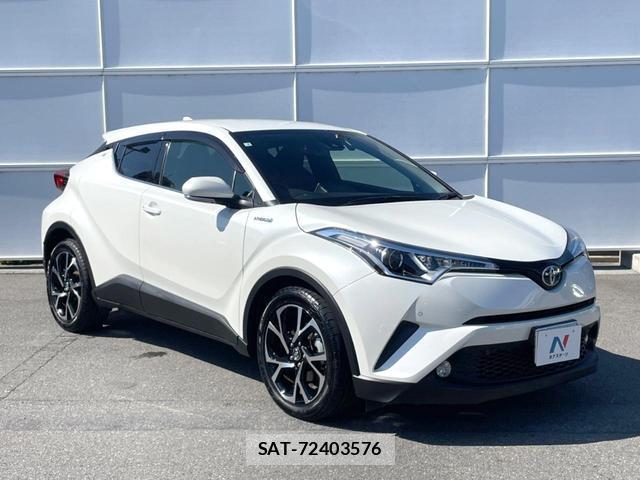 Toyota C-HR 2017-02 8054350-15
