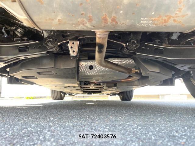Toyota C-HR 2017-02 8054350-18