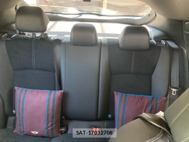 Toyota C-HR 2021-08 8054920-14