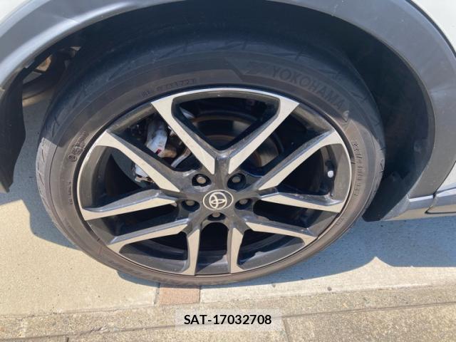 Toyota C-HR 2021-08 8054920-6