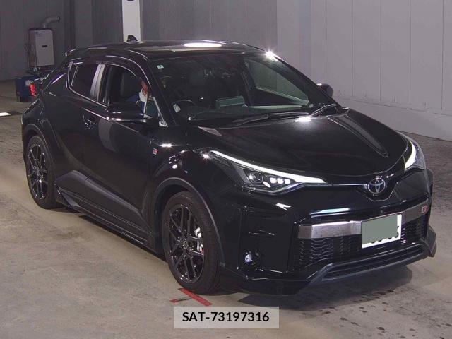 Toyota C-HR 2022-03 8055053-0