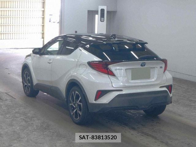 Toyota C-HR 2019-12 8055404-1