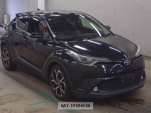 Toyota C-HR 2017-07 8055594-3