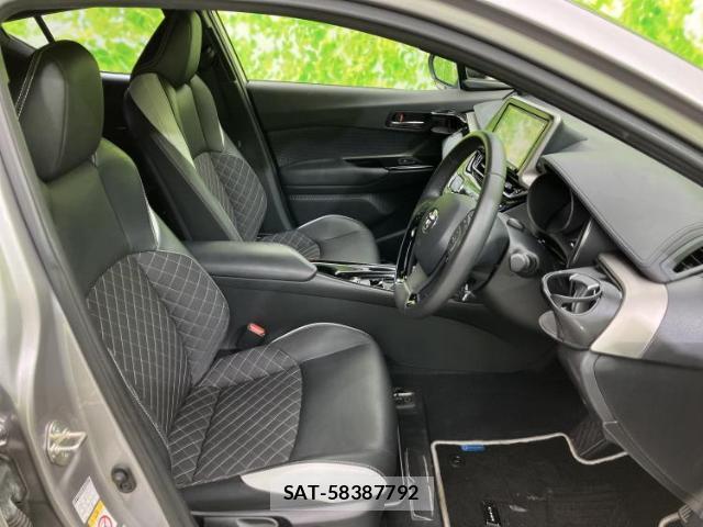 Toyota C-HR 2019-03 8056136-3