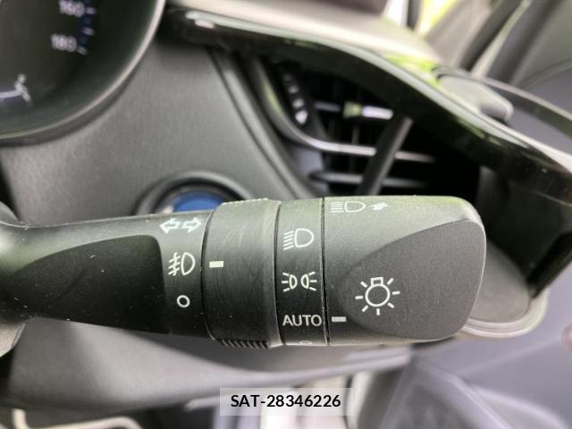 Toyota C-HR 2018-06 8056154-14