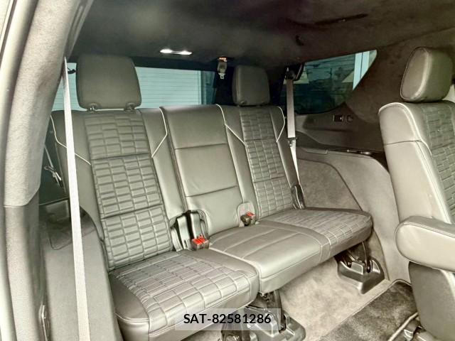 Cadillac ESCALADE 2024-08 8055878-16