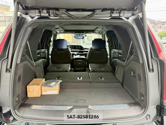 Cadillac ESCALADE 2024-08 8055878-17