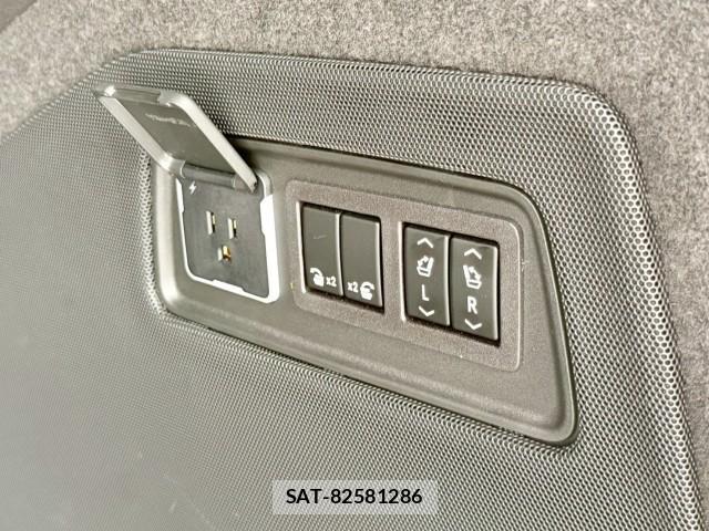 Cadillac ESCALADE 2024-08 8055878-19