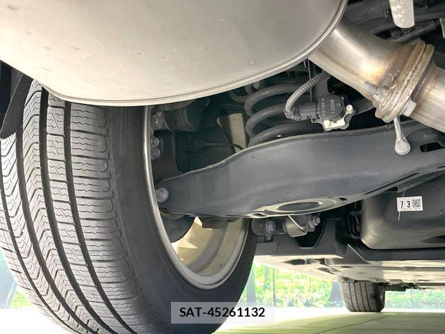 Toyota CAMRY 2019-06 8054075-19