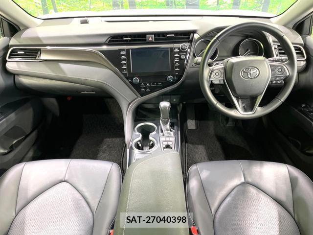 Toyota CAMRY 2019-06 8054279-1