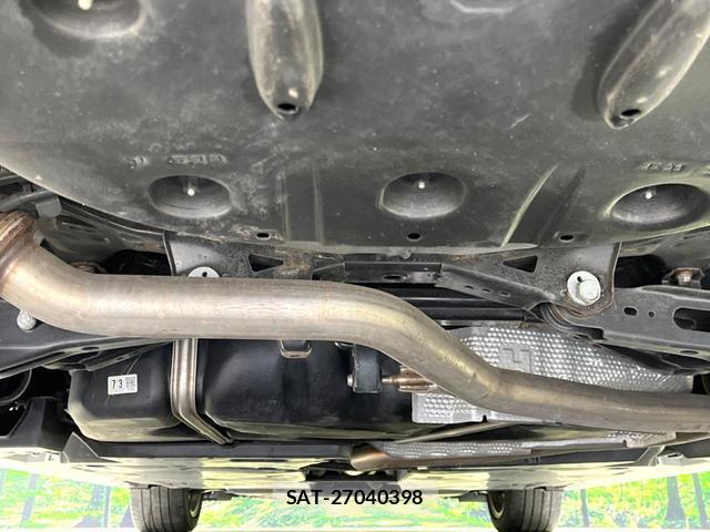 Toyota CAMRY 2019-06 8054279-18