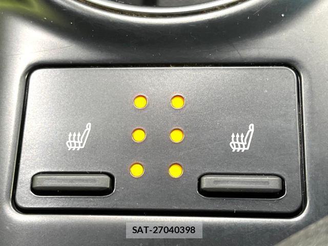 Toyota CAMRY 2019-06 8054279-5