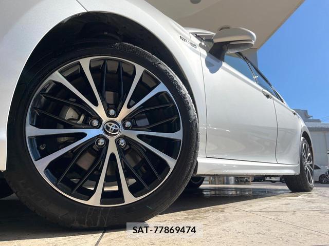 Toyota CAMRY 2019-11 8055448-12