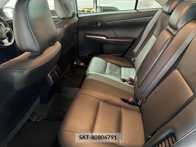 Toyota CAMRY 2017-03 8055653-11