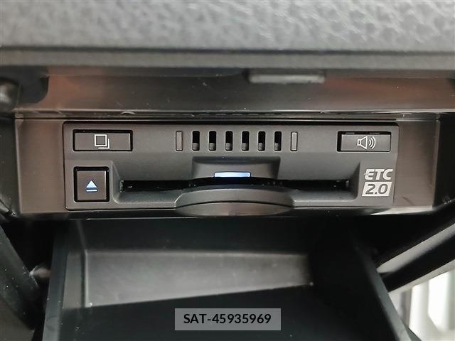 Toyota CAMRY 2021-06 8055663-4