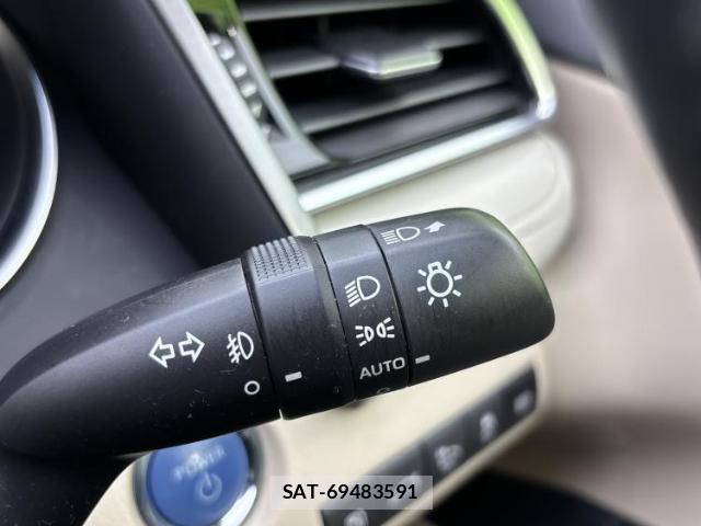 Toyota CAMRY 2017-11 8056101-14