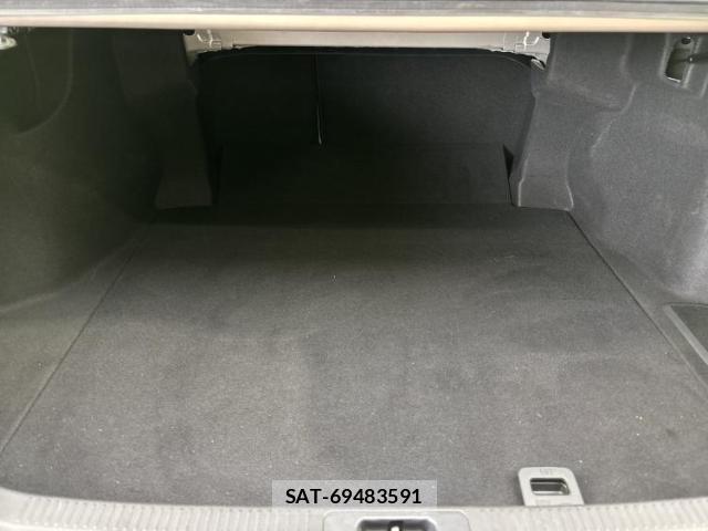 Toyota CAMRY 2017-11 8056101-7