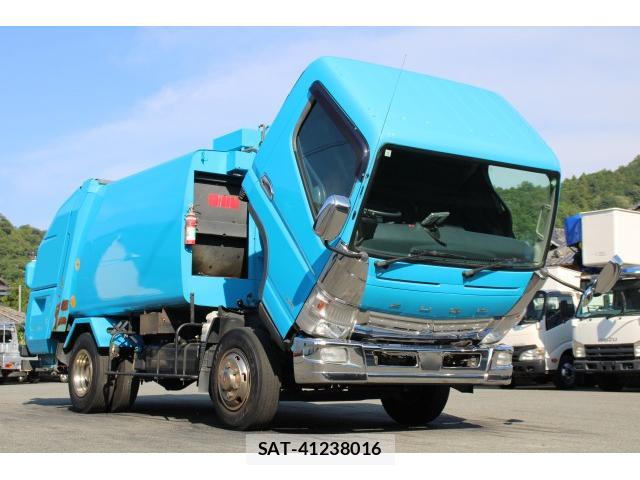 MITSUBISHI FUSO CANTER 2015-03 8053259-11