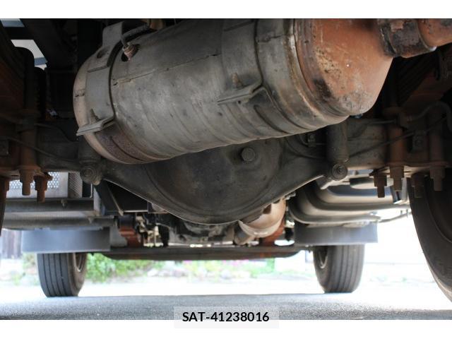 MITSUBISHI FUSO CANTER 2015-03 8053259-19