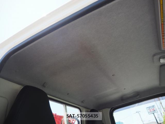 MITSUBISHI FUSO CANTER 2012-09 8054084-12