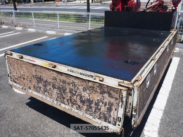 MITSUBISHI FUSO CANTER 2012-09 8054084-15