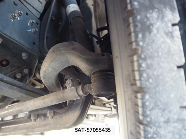 MITSUBISHI FUSO CANTER 2012-09 8054084-19