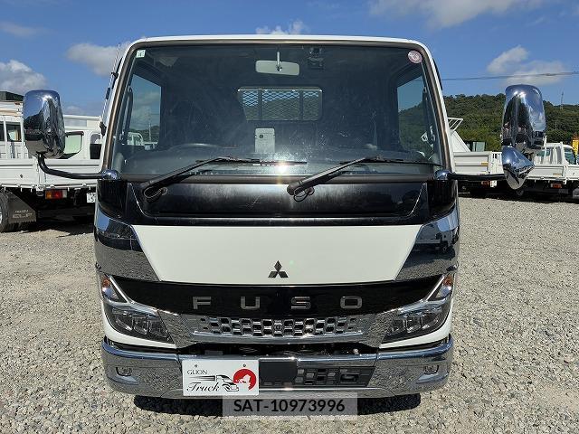 MITSUBISHI FUSO CANTER 2024-04 8055615-0