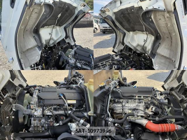 MITSUBISHI FUSO CANTER 2024-04 8055615-13