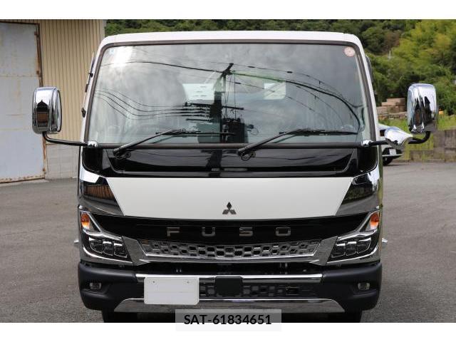 MITSUBISHI FUSO CANTER 2026-04 8055864-13