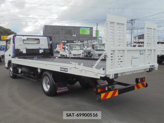 MITSUBISHI FUSO CANTER 2026-03 8056024-4