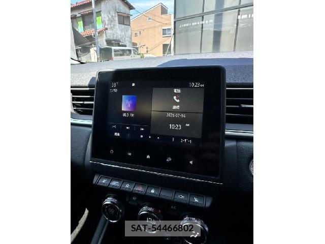Renault CAPTUR 2021-08 8054546-7