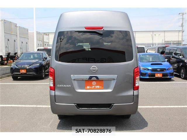 Nissan Caravan 2022-08 8054935-12