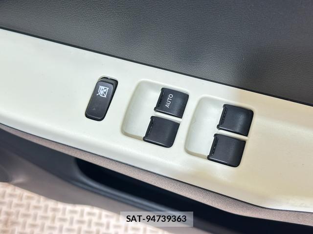 Mazda CAROL 2018-07 8054443-7