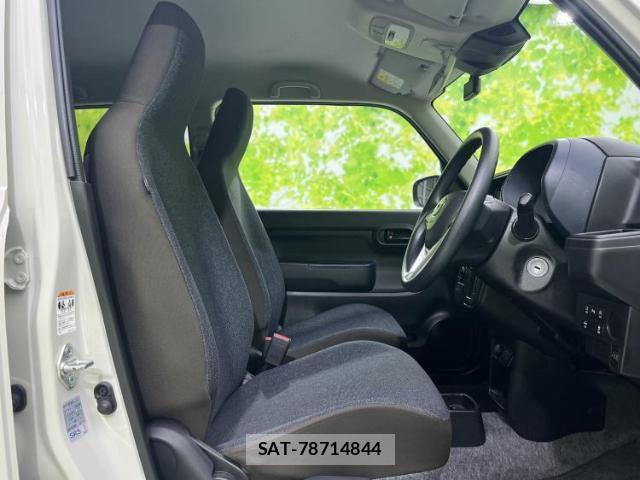 Mazda CAROL 2023-02 8056127-3