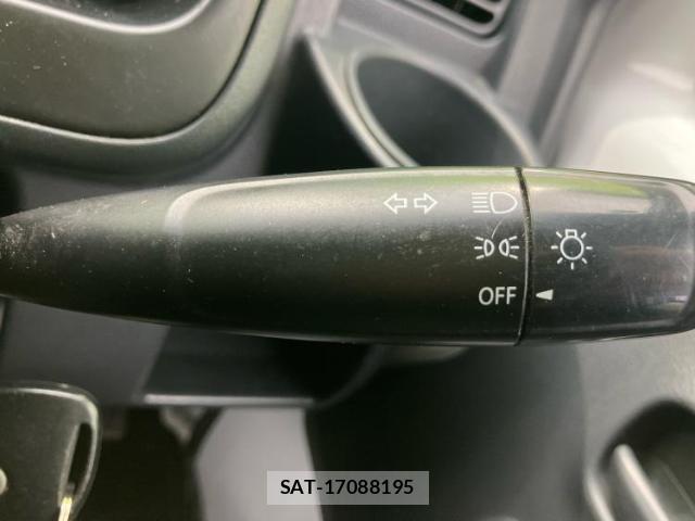 Suzuki CARRY TRUCK 2016-12 8056176-11