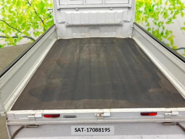 Suzuki CARRY TRUCK 2016-12 8056176-6