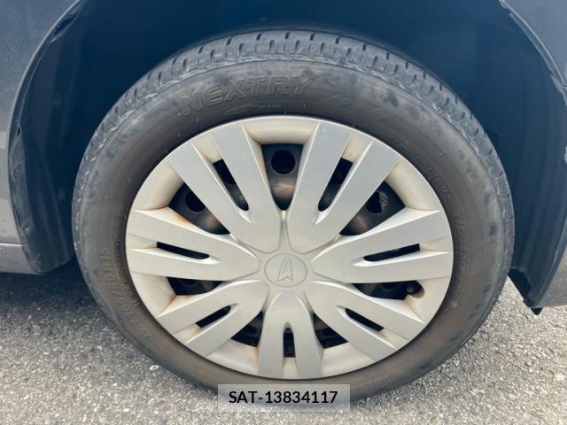 Daihatsu CAST 2016-02 8055872-5