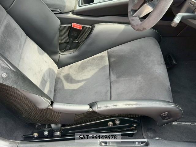 Porsche CAYMAN 2016-07 8053307-18