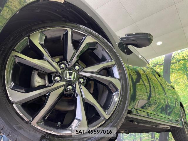 Honda CIVIC 2018-11 8053430-13