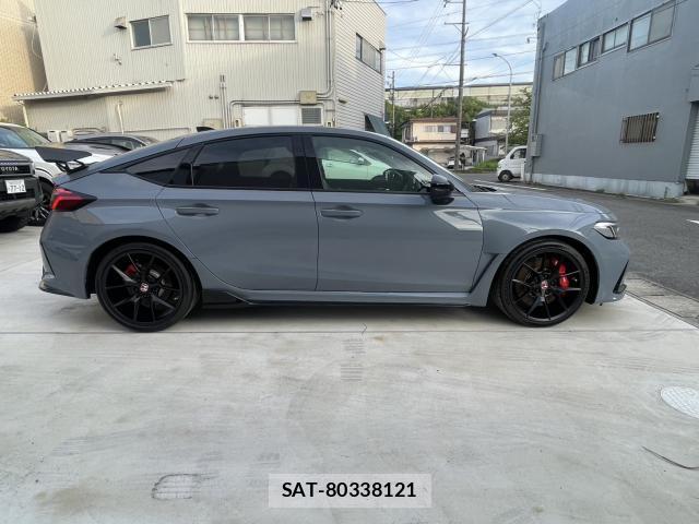 Honda CIVIC 2026-04 8053662-12