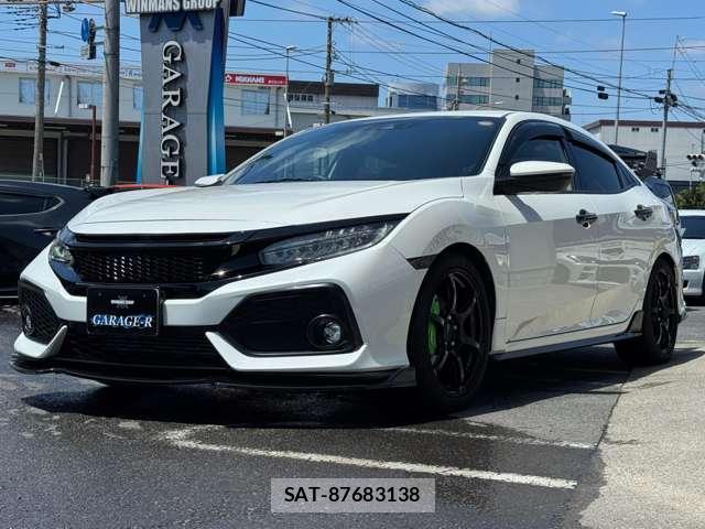 Honda CIVIC 2018-09 8053967-10