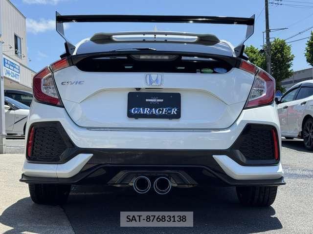 Honda CIVIC 2018-09 8053967-13
