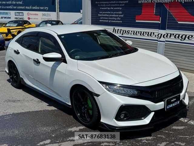 Honda CIVIC 2018-09 8053967-5