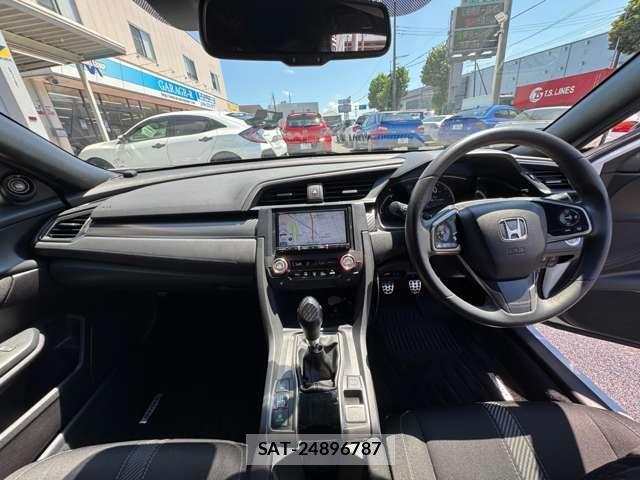 Honda CIVIC 2018-02 8053973-4