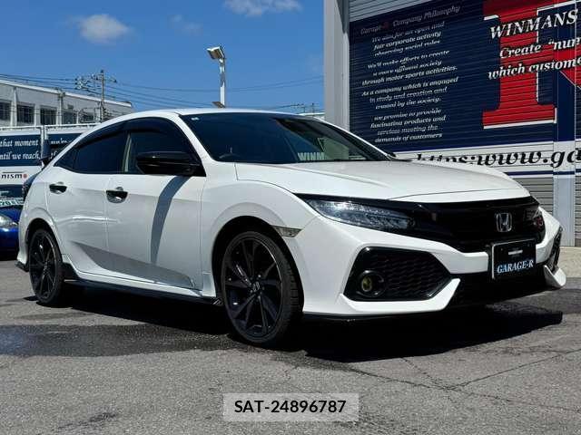 Honda CIVIC 2018-02 8053973-6