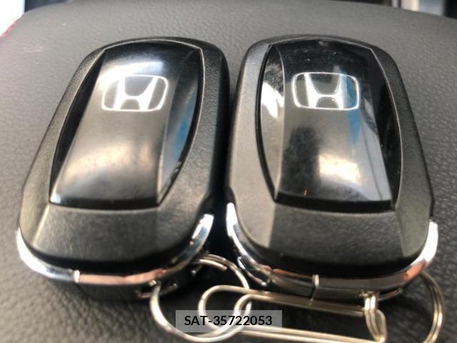 Honda CIVIC 2024-07 8054548-17